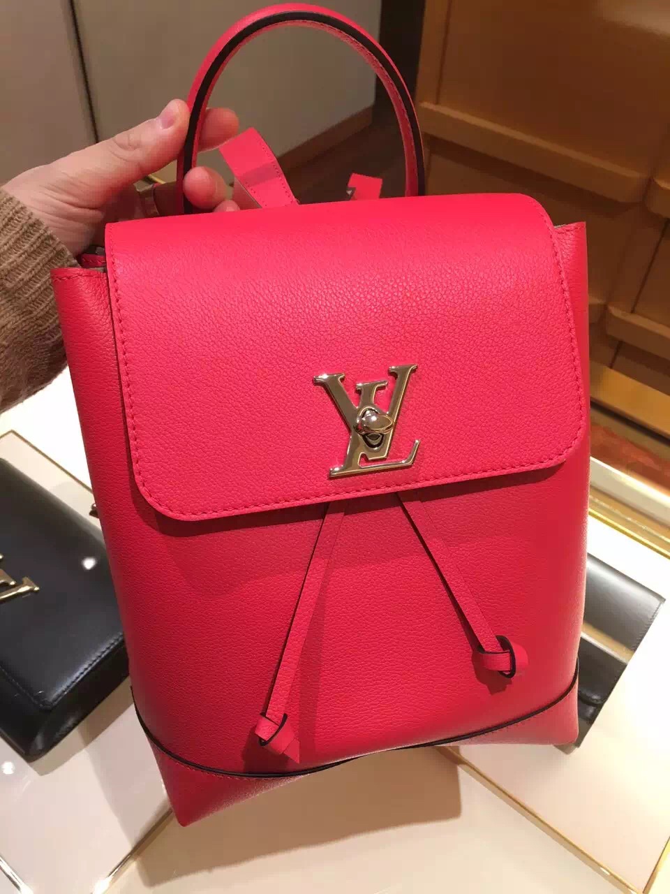 Authentic Louis Vuitton Lockme Backpack M41818 Poppy